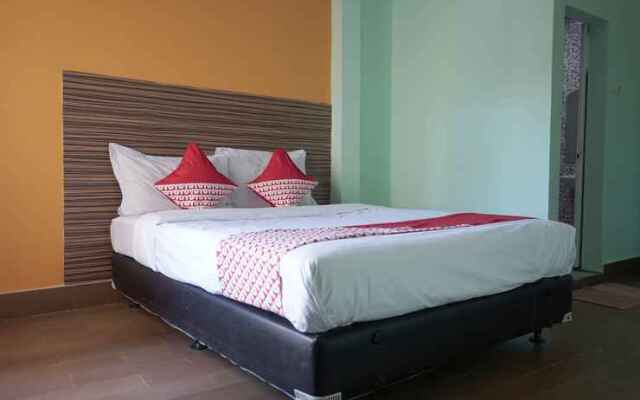 OYO 2849 Almira Residence Makassar