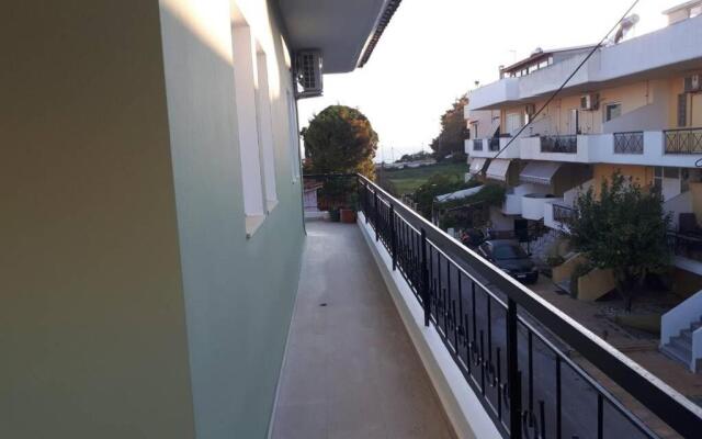 Renovated apartment in Pantokratoras beach