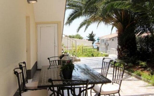 Apartment Anamarija - garden terrace : A1 Split, Riviera Split