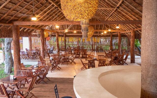 Colorbox Beds and Rooms Tulum