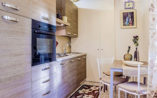 Venice Dream House Tosca