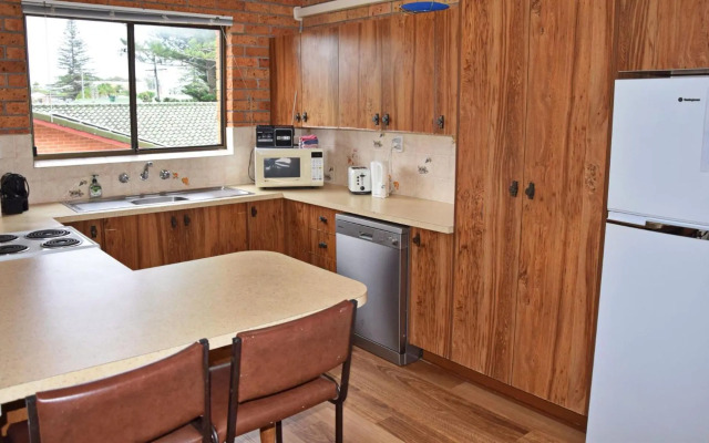 Woody Wonder Unit 2 South West Rocks