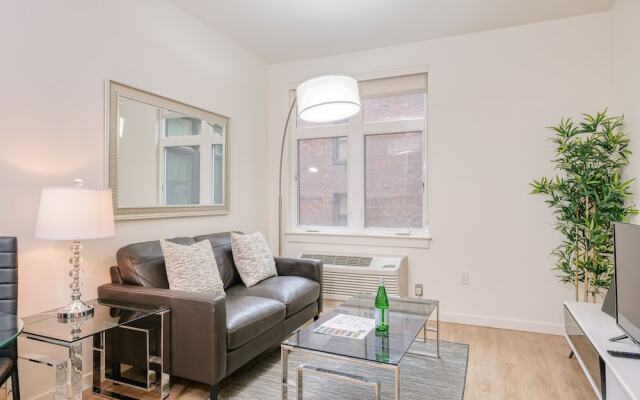 Market Street Condos by Barsala