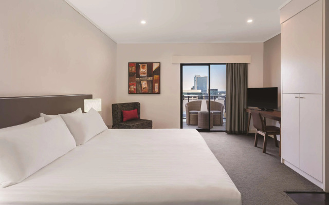 Adina Apartment Hotel Perth - Barrack Plaza