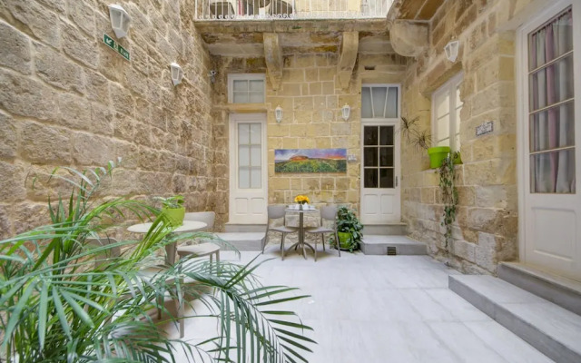Valletta Merisi Suites