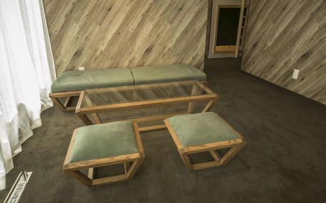 The Micro Museum Hostel Nihonbashi