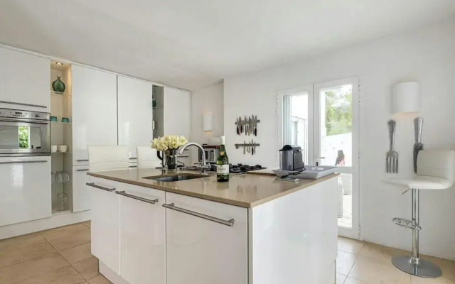 Holiday Home With Outdoor Barbecque