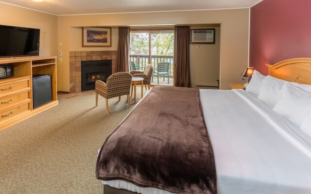 Cragun's Resort & Hotel