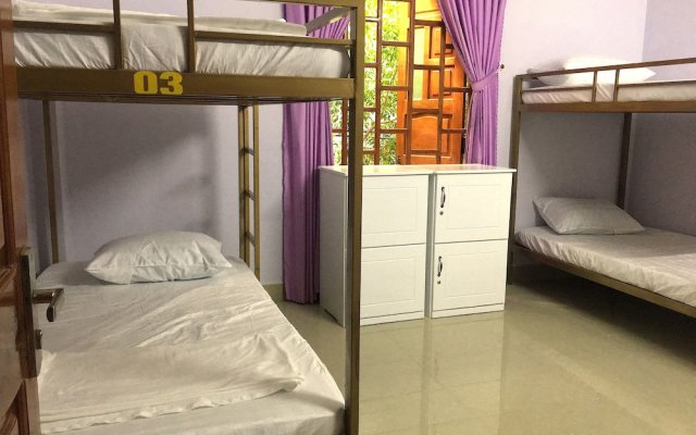 Sun's Kiss Hostel