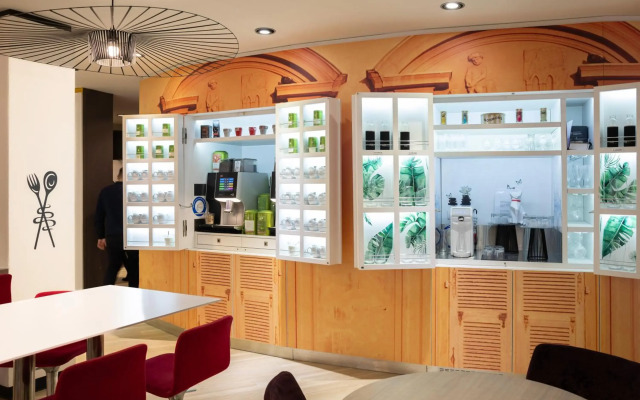 Mercure Nice Centre Grimaldi Hotel