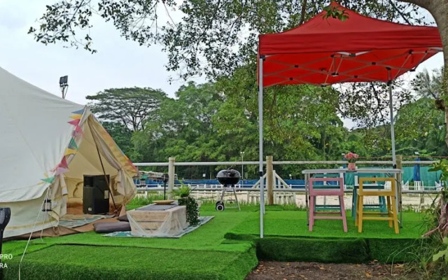 Glamping @ Bukit Timah Horsecity