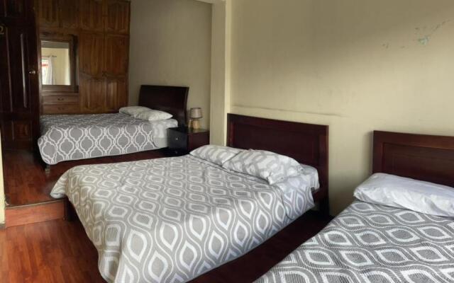 Alojamientos Hostal Rest House