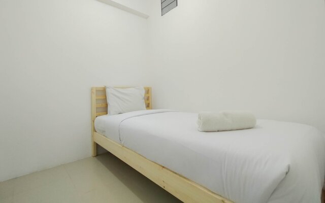 Cozy Living And Simply 2Br At Bassura City Apartment