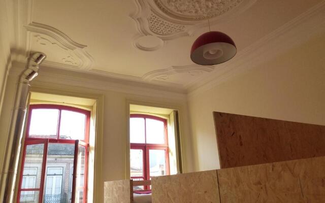 Canvas Atelier Hostel