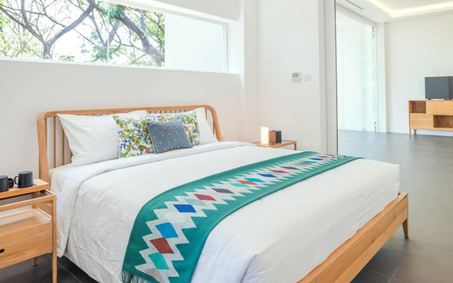 K Gallery Hotel