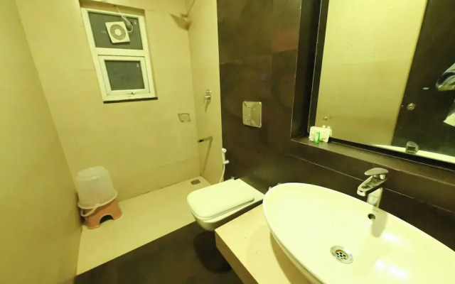 Yuvraj Palace Inn