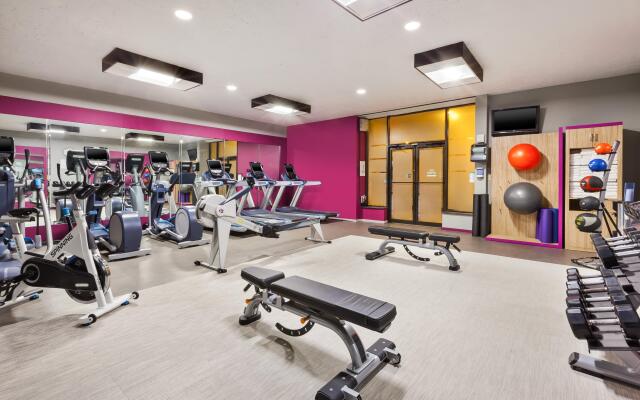 Crowne Plaza Columbus North- Worthington by IHG