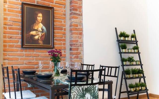 Leo Apartments Old Town Residence