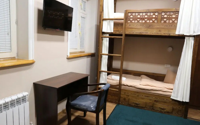 Отель и хостел «Галерея»