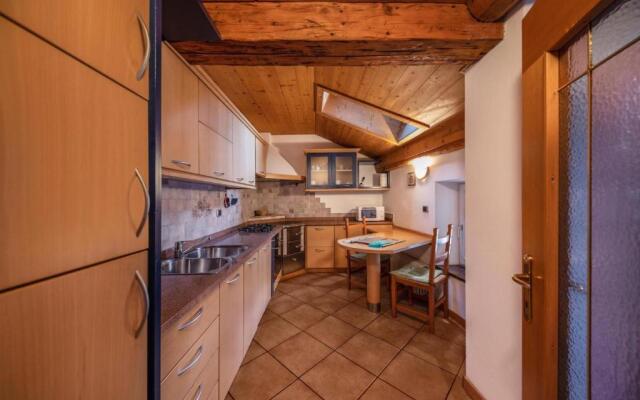 Mandarda stile rustico 6/8 letti