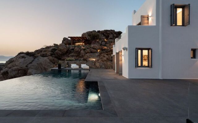 Villa Mayia by Anamnesia Collection