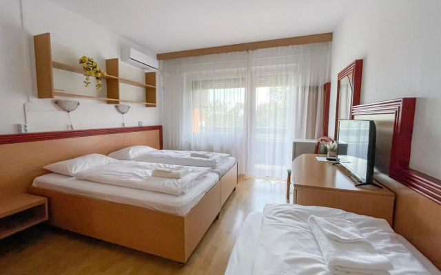 Tisza Sport Hotel