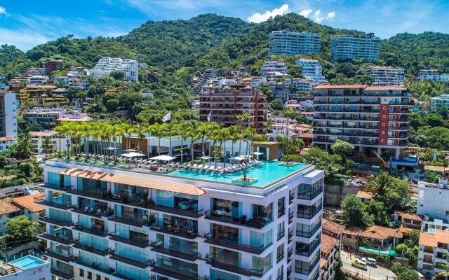 Pier 57 Zona Romantica Puerto Vallarta