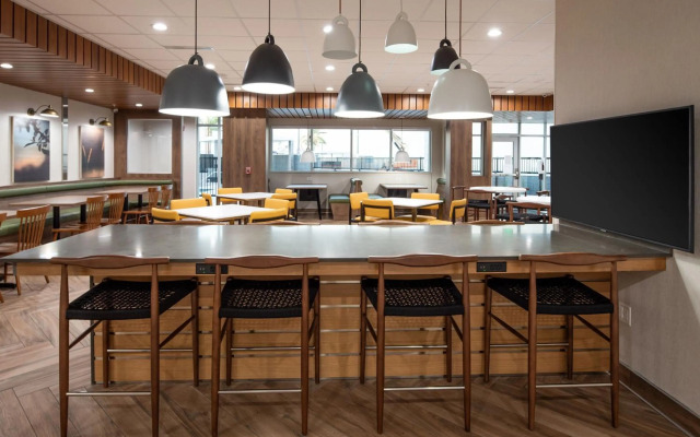 Fairfield Inn & Suites by Marriott Anaheim Los Alamitos