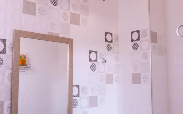 Isvara Hotel
