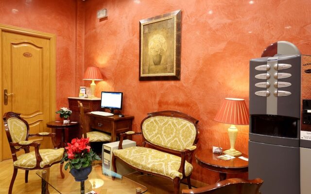 Hostal Sil & Serranos
