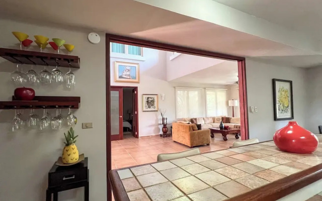 Paradise Villas & Vacations