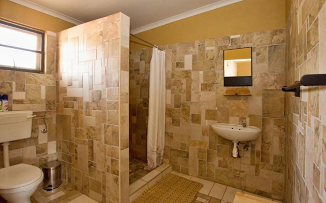 Brandberg White LadyLodge