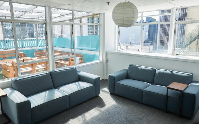 Elliott Street Apartment Hotel