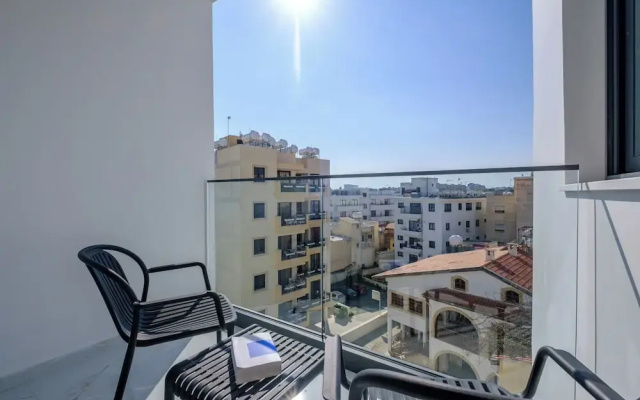 Maestro City Apartments