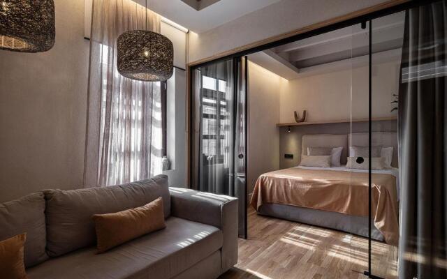 Lithinon Luxury Suites