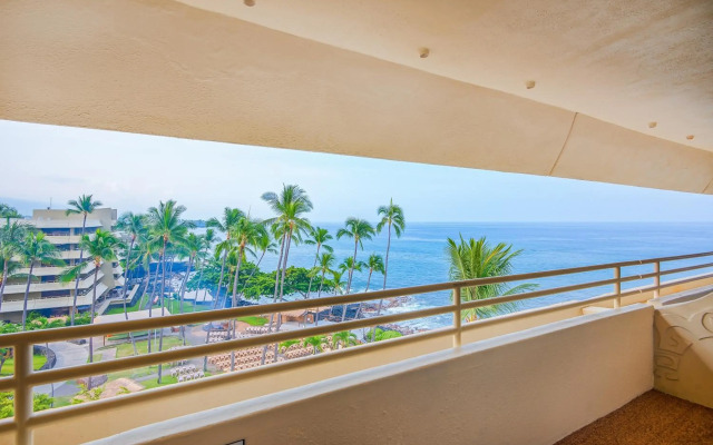 Royal Kona Resort