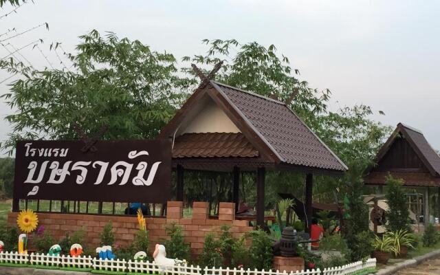Bussaracum Hotel
