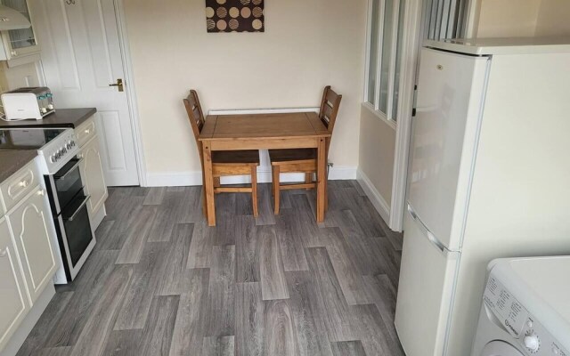 Marina Reach Neyland, Flat With Great sea Views