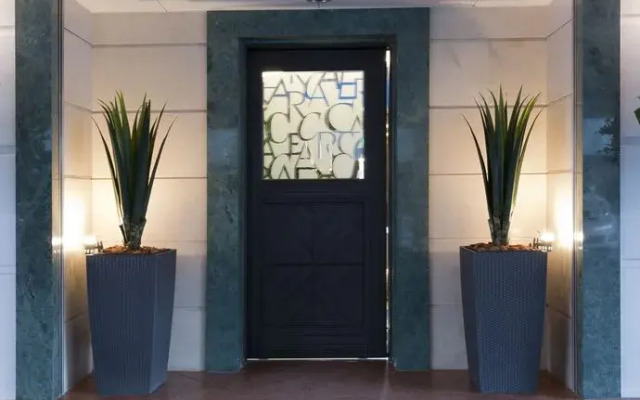 Luton Hotel