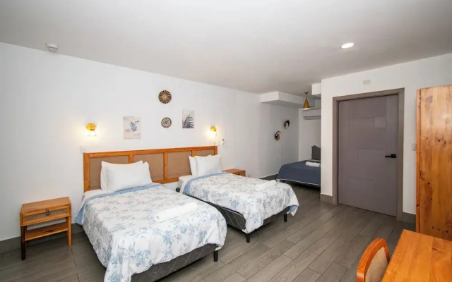 Yuli Hotel