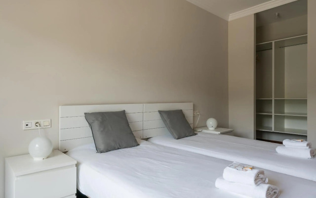 Zubia apartment by People Rentals