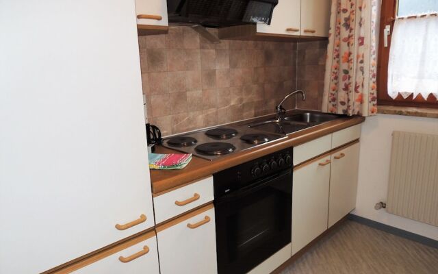 Cozy Apartment in Bichlbach near Lake