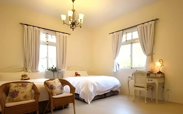 Bear Meets Moose B&B