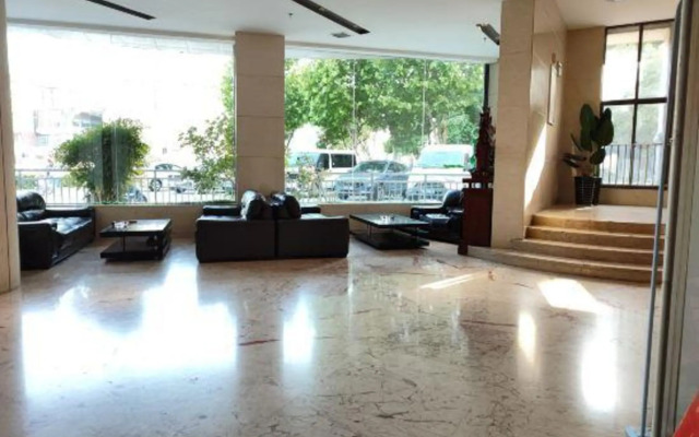 Fuyuan Business Hotel