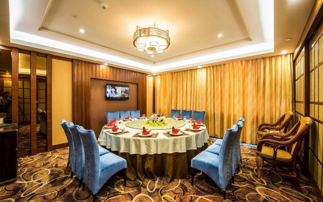 Foshan Jiagao Business Hotel