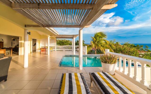 Perfect Villa At Famous Coral Estate - 5 Min To The Beach