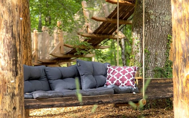 Les Cabanes Perchées du Mas del Bosc