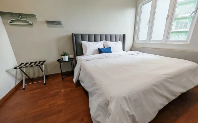 Mountain & Lake Views' Suite Cycas