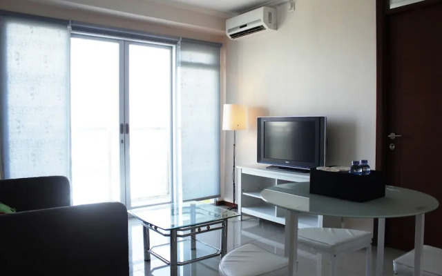 Modern Look 2BR Gateway Pasteur Apartment