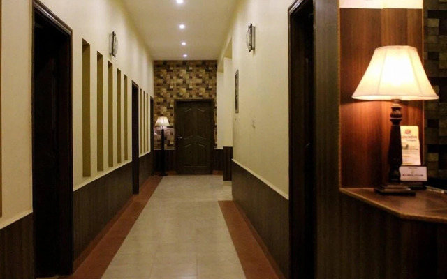 Hotel Executive Lodge